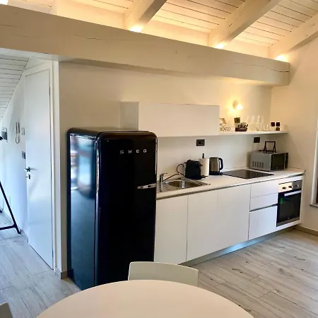 Apartment Casa Di Nuvola -residenza Lavinia - *