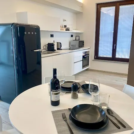 Casa Di Nuvola -residenza Lavinia - Apartment