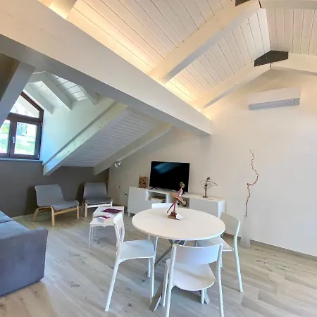 Casa Di Nuvola -residenza Lavinia - Apartment